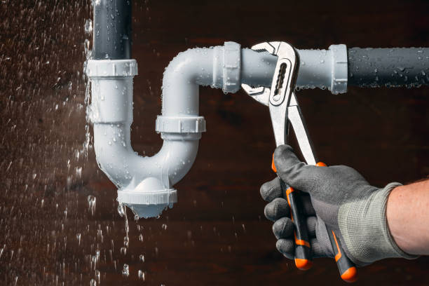 Professional Drain Cleaning technician working in California Hot Springs, CA